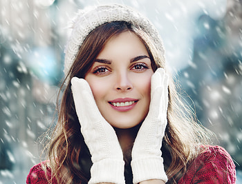 Winter, woman model, smile, gorgeous HD wallpaper