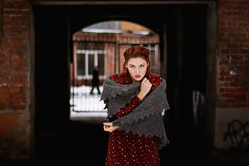 Piercing Eyes, winter, lady, expression, cold, eyes, face, beautiful, lovely HD wallpaper