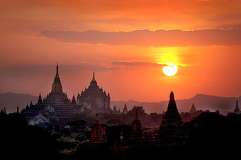 Ko Wai Kyi Moe, Bagan sunset view, Asia Pacific Superyachts HD wallpaper