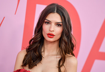 Celebrity, red lips, Emily Ratajkowski HD wallpaper