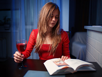 Reading, book, blonde, girl model HD wallpaper