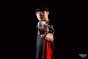 Faker: Iconic T1 Esports, esports, T1, Faker (League Of Legends) HD wallpaper