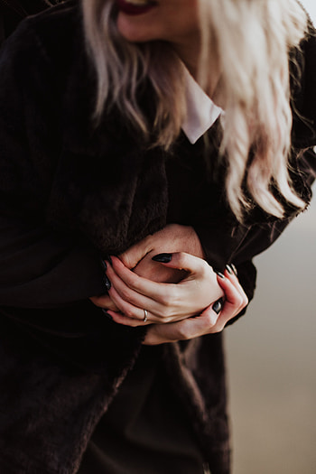 Love, Couple, Pair, Hands, Romance, Embrace HD phone wallpaper