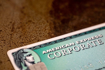 American Express, Revenue decline, Profit surge, Post-pandemic recovery HD wallpaper
