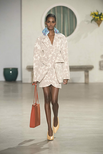 Jacquemus fashion, Paris RTW, Fashion-forward collection, Shoji Fujii graphy HD phone wallpaper
