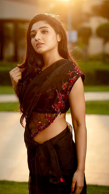 Mirna ravi, mirna, tamil actress, saree beauty HD phone wallpaper