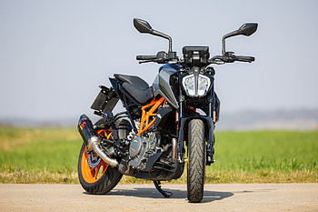 KTM Fahrzeuge, Sailerfahrschule, Driving excellence, Two-wheeled agility HD wallpaper