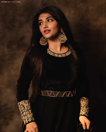 Sreeleela, Telugu actress, hair, lip HD phone wallpaper