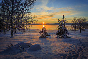 Sunrise over the lake, Lake, Winter, Sunrise, Snow HD wallpaper