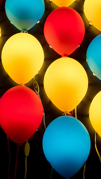 Balloons (Holiday) HD phone wallpaper