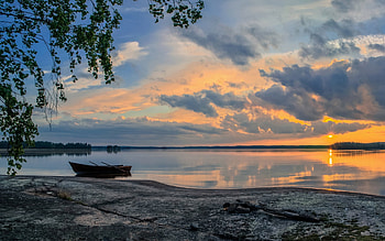 Boat on Sunset Lake, boat, clouds, lake, sunset, tree HD wallpaper