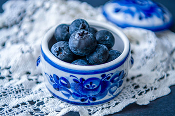 High-resolution blueberry , Stunning , Eye-catching background, -perfect HD wallpaper