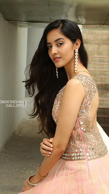Simrat Kaur, Tamil Actress HD phone wallpaper