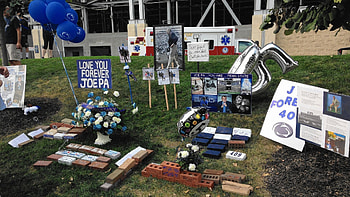 Crowd cheers Joe Paterno commemoration at Beaver Stadium - The Morning Call HD wallpaper