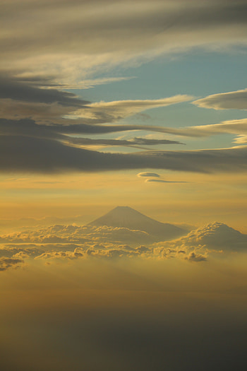 Nature, Sky, Clouds, Mountain, Vertex, Top, Fog HD phone wallpaper