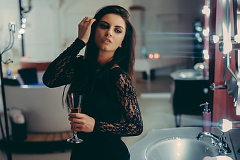 Girl With Wine, girls, model, wine HD wallpaper