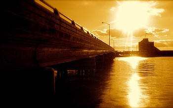 Sunlit Pier, pier, sun HD wallpaper