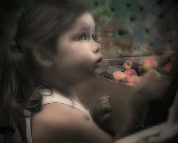 little lady...(for Coco), listening, toys, childhood, little HD wallpaper