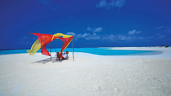 Nature, Beach, Sand, Table, Romance, Coziness, Comfort HD wallpaper