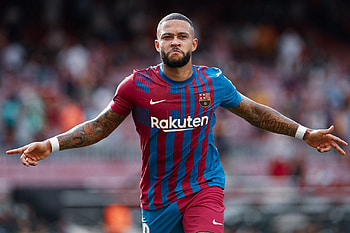 Memphis Depay lifestyle, Barca footballer, Stoic mindset, Athlete's discipline HD wallpaper