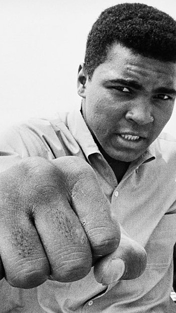 Muhammad Ali, Sporting legend, Monochrome glory, Breathtaking shot HD phone wallpaper