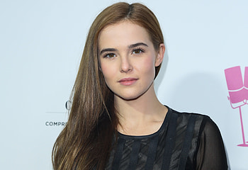 Pretty, brown eyes, Zoey Deutch HD wallpaper