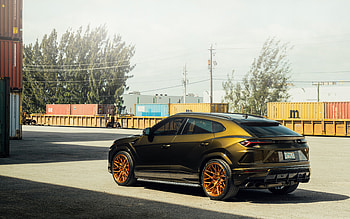 Lamborghini Urus, 2021, rear view, exterior, brown Urus, sports SUV, new Urus, bronze wheels, Iatlian cars, Lamborghini HD wallpaper