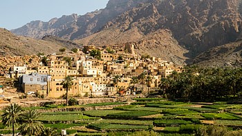 Oman, Environmental trailblazer, Arab world, Travel experiences HD wallpaper