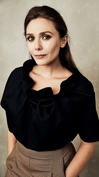 Elizabeth Olsen, Elizabeth Olsen Hollywood Heroine HD phone wallpaper