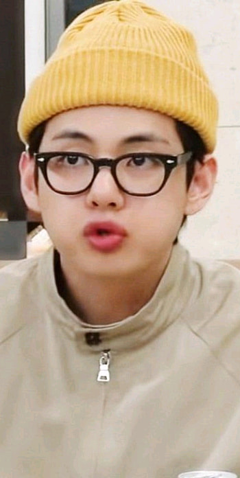 Cute Kim taehyung, glasses, nose HD phone wallpaper