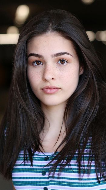 Eliza Faria, hollywood actress, model HD phone wallpaper