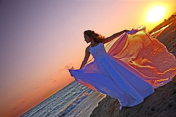 Spread your wings, sunshine, wings, sand, angel, beach, lady, white dress, fly away, scarf, water, sun, ocean HD wallpaper
