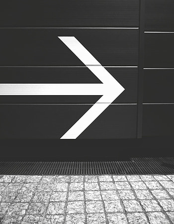 Arrow, Miscellanea, Miscellaneous, Wall, Bw, Chb, Pointer HD phone wallpaper