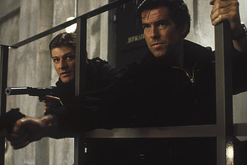 GoldenEye, Film Park Circus, Film distribution, Events HD wallpaper
