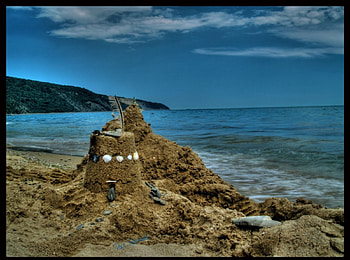 Abandoned-Sandcastle, sandcastle, abandoned HD wallpaper