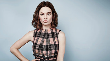 Lily James , Posted by Ethan Thompson HD wallpaper