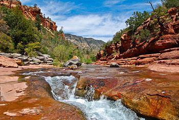Slide Rock Park California, river, natural, california, flagstaff, reserve, preserve, canyon, mountains, water, america, dramatic, paradise, hot, slide rock, beautiful, usa, park, rock, valley, red, sedona, waterfall, nature, stream HD wallpaper