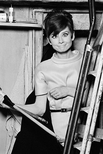 Rare vintage , Audrey Hepburn, Iconic actress, Timeless beauty HD phone wallpaper