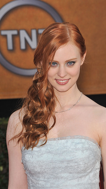 Deborah Ann woll, hollywood actress, model HD phone wallpaper