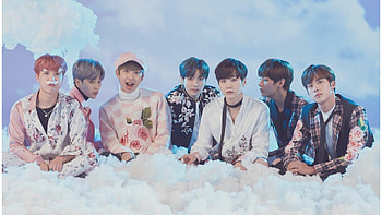 EXO (Music), Aesthetic laptop vibes, Artistic expressions, Inspiring creativity HD wallpaper