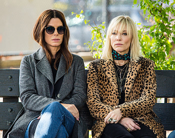 Sandra Bullock And Cate Blanchett In Ocean 8, oceans-8, oceans-eight, 2018-movies, movies, sandra-bullock, cate-blanchett HD wallpaper