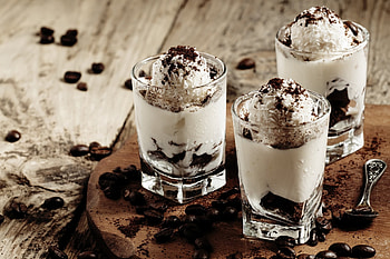 Indulgent dessert, Ladyfingers, Espresso soak, Irresistible sweetness HD wallpaper