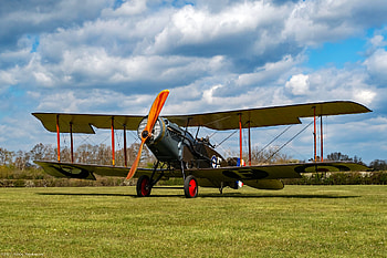British WWI Biplane, ww1, clouds, biplane, aircraft HD wallpaper