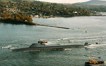 HMS Dreadnought, British nuclear submarine, Royal Navy, Dreadnought-class submarine, British modern submarines HD wallpaper