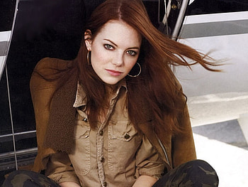 Emma Stone, plane sight, brown coat, stone, emma, red hair, redhead HD wallpaper