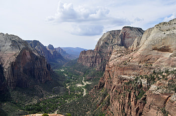 Zion National Park, German tourist, Collapsed, Medical condition HD wallpaper