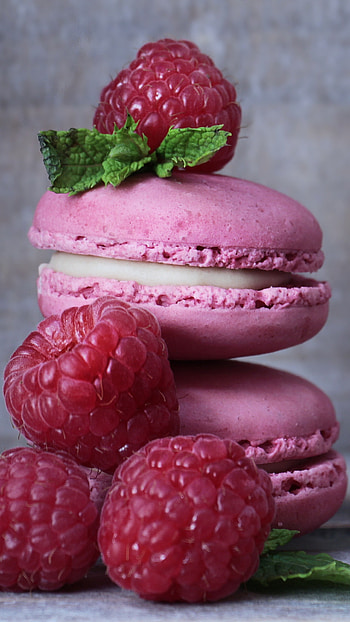 Raspberries and mint, Macarons HD phone wallpaper