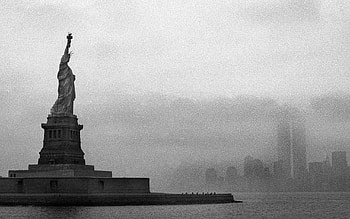 Statue Of Liberty HD wallpaper