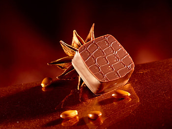 Food, Chocolate, Nuts, Candy, Elite HD wallpaper