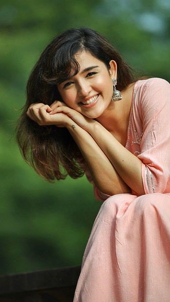 Shirley Setia, Bollywood Shirley Setia HD phone wallpaper